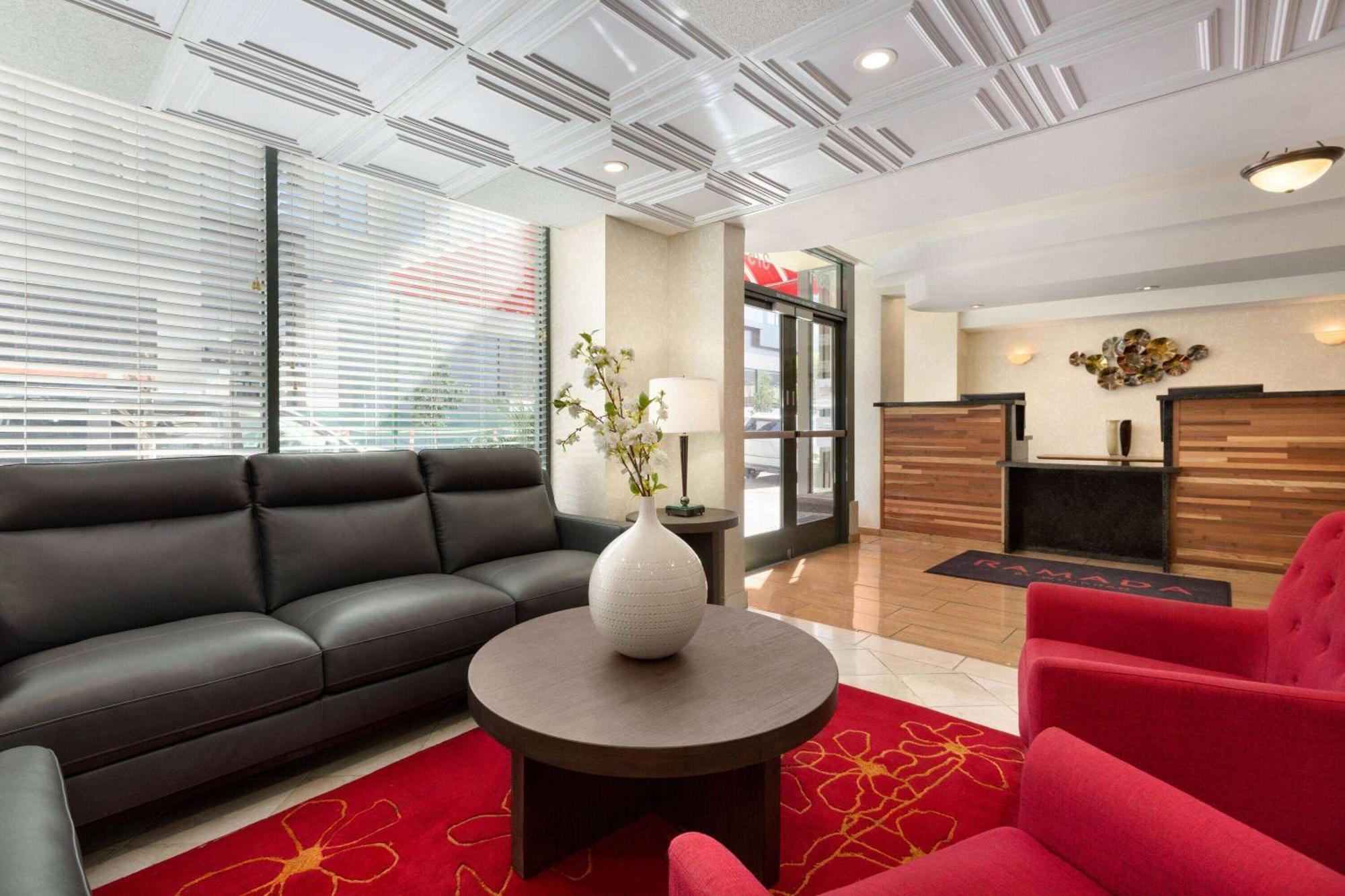 6 Central Oakland Hotels Near Museum of Children's Art