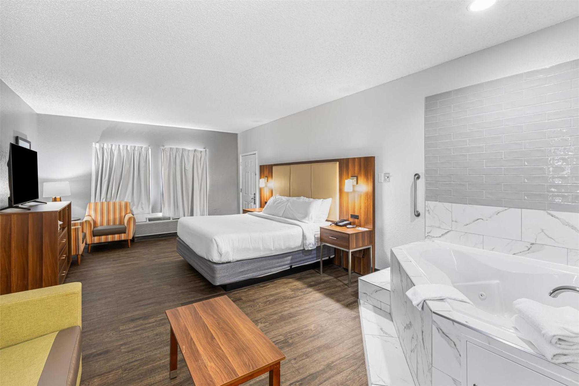 4 Top-Rated SureStay Hotels Across the US South