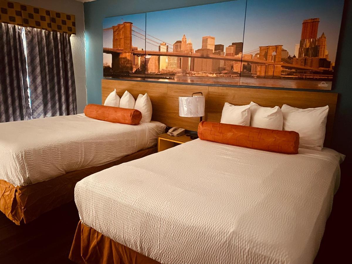Where to Stay Near Chapman Historical Museum: 4 Budget Hotels