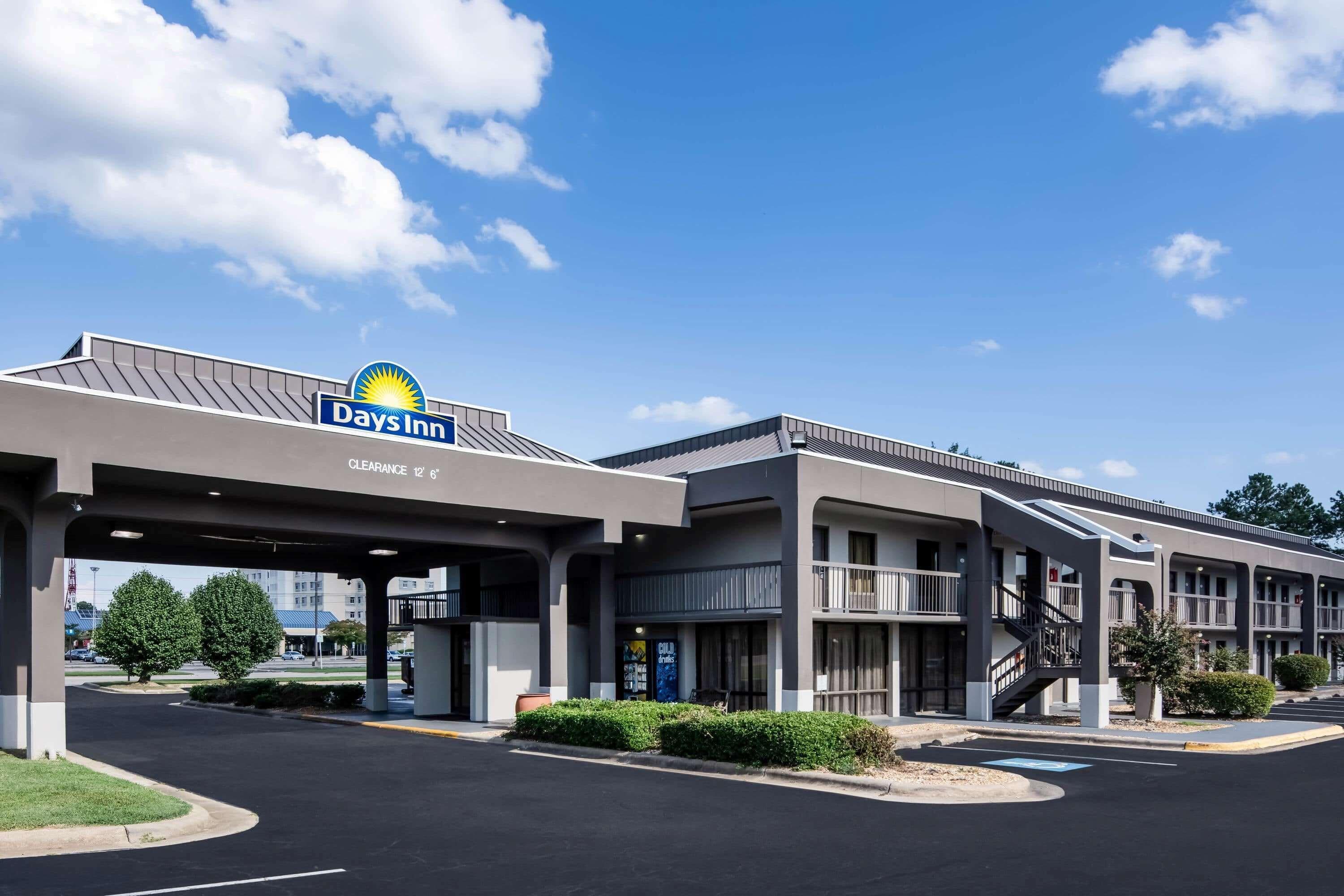 5 Budget Hotels Near Putt Putt of Wilson Worth Booking