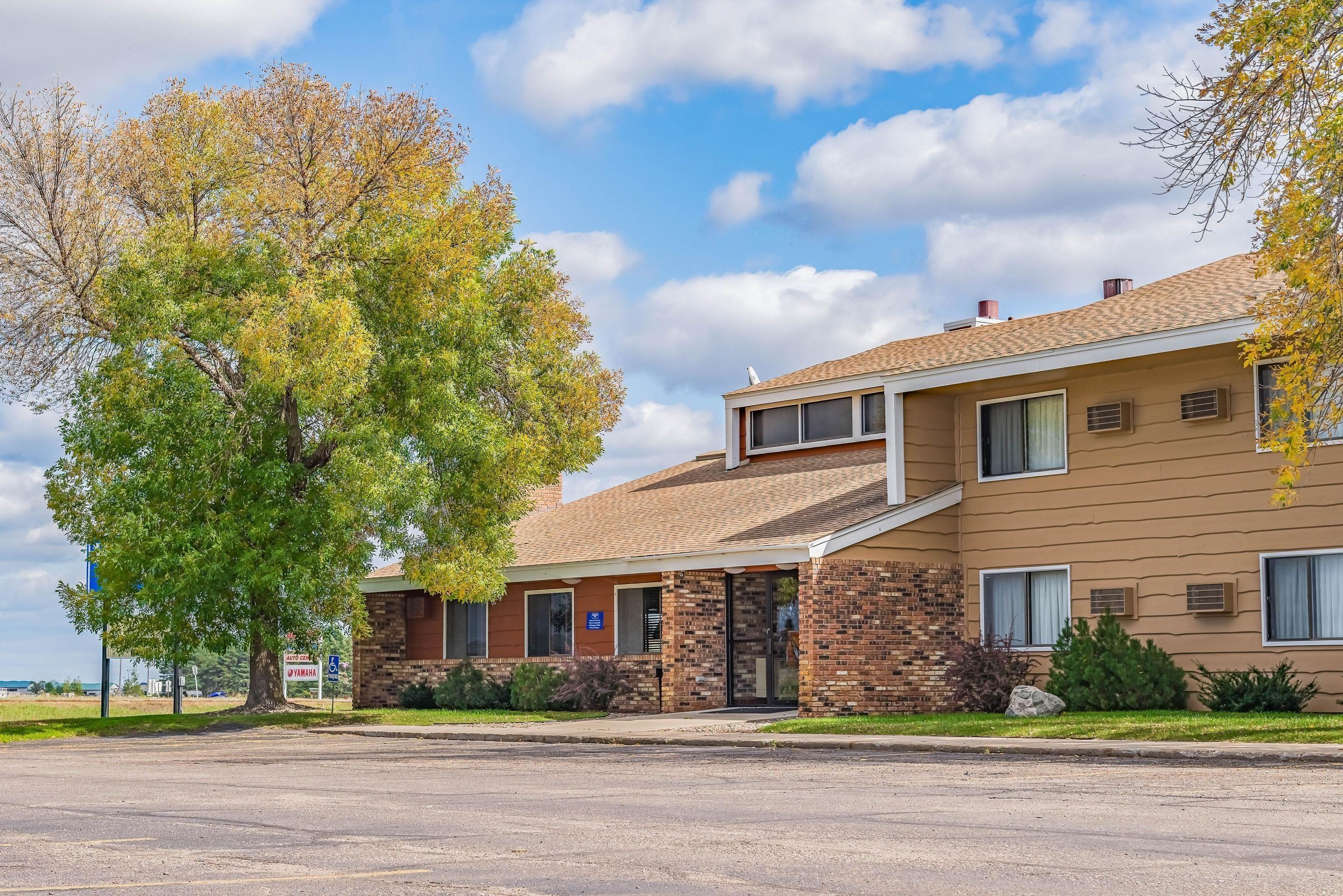 2 Top-Rated Business Hotels Close to Sauk Rapids Municipal Park