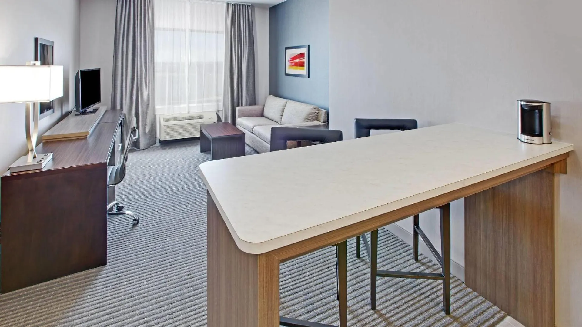 5 Airport Hotels Near San Angelo Convention Center Worth Booking